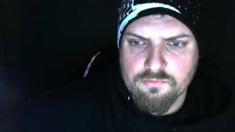 Snapshot of boynextdoooooor chatting on November 25, 2025, 2:50 pm boynextdoooooor online show from November 25, 2025, 2:50 pm