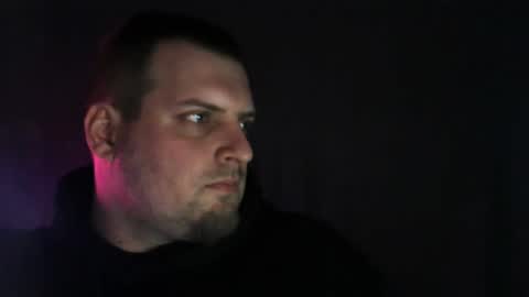 Snapshot of boynextdoooooor chatting on December 4, 2025, 6:16 pm boynextdoooooor online show from December 4, 2025, 6:16 pm