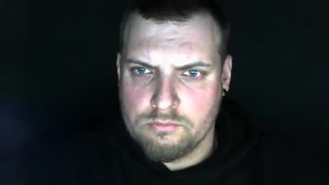 Snapshot of boynextdoooooor chatting on December 13, 2025, 9:42 pm boynextdoooooor online show from December 13, 2025, 9:42 pm