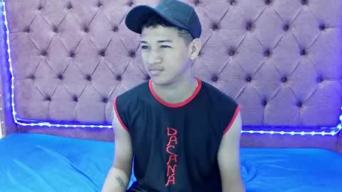 ALEX - TAYLER  -MIKE online show from January 7, 2025, 1:14 pm