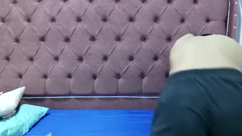 ALEX - TAYLER  -MIKE online show from January 7, 2025, 7:17 pm