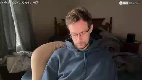 Snapshot of boysetsfire34 chatting on October 24, 2025, 4:58 pm boysetsfire34 online show from October 24, 2025, 4:58 pm