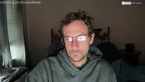 Snapshot of boysetsfire34 chatting on November 24, 2025, 4:51 pm boysetsfire34 online show from November 24, 2025, 4:51 pm