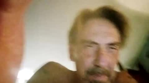 boytowhip online show from September 27, 2025, 10:42 am