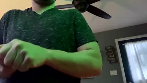 boytoy8969 online show from December 9, 2024, 1:24 pm