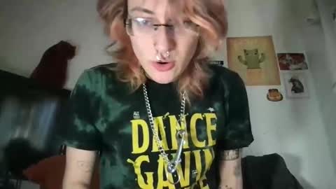 boywithbug online show from March 6, 2025, 2:08 pm