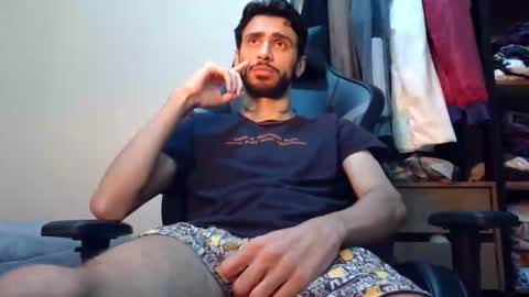 Snapshot of boyzinm2 chatting on June 4, 2026, 6:19 am boyzinm2 online show from June 4, 2026, 6:19 am