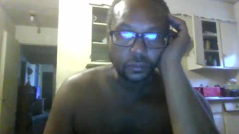 Snapshot of bpharrel34 chatting on July 26, 2026, 12:41 am bpharrel34 online show from July 26, 2026, 12:41 am