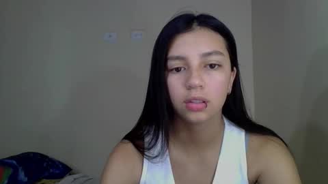 Snapshot of brad_and_emma293215 chatting on October 5, 2025, 7:34 pm brad_and_emma293215 online show from October 5, 2025, 7:34 pm