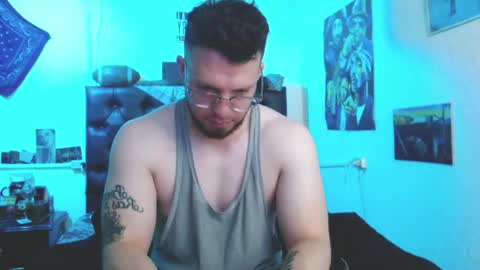 Snapshot of brad_hot_boy chatting on April 22, 2026, 4:19 pm brad hot boy online show from April 22, 2026, 4:19 pm