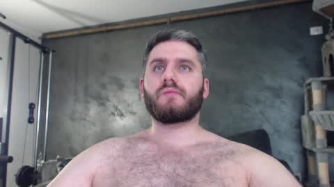 Snapshot of brad_pittfall chatting on December 22, 2024, 4:06 pm ask me online show from December 22, 2024, 4:06 pm