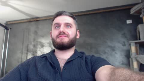 Snapshot of brad_pittfall chatting on February 9, 2025, 12:17 am ask me online show from February 9, 2025, 12:17 am