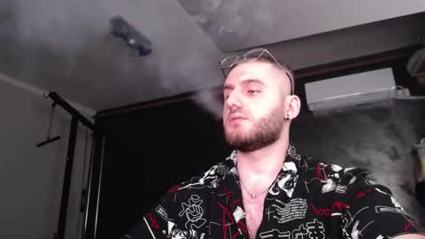 Snapshot of brad_pittfall chatting on October 14, 2025, 6:52 pm ask me online show from October 14, 2025, 6:52 pm