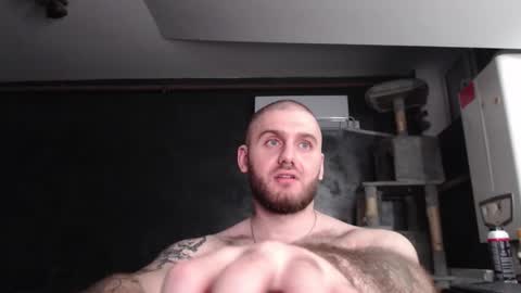 Snapshot of brad_pittfall chatting on October 29, 2025, 7:26 pm ask me online show from October 29, 2025, 7:26 pm