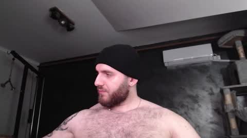 Snapshot of brad_pittfall chatting on November 16, 2025, 6:57 pm ask me online show from November 16, 2025, 6:57 pm