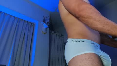 Snapshot of bradley_martinez chatting on July 7, 2026, 12:35 am Bradley Martinez online show from July 7, 2026, 12:35 am