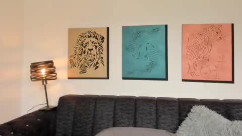 bradleymartin7 online show from February 18, 2026, 2:13 pm