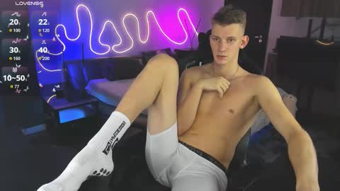 brad maloney online show from November 14, 2025, 7:34 pm