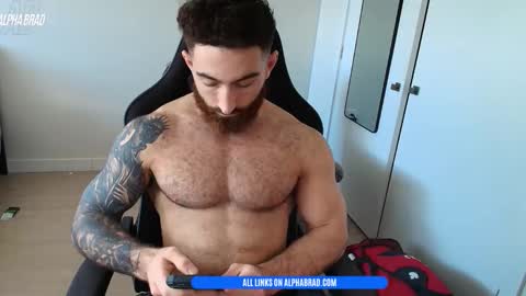 Snapshot of bradtrainn chatting on May 23, 2026, 5:06 pm bradtrainn online show from May 23, 2026, 5:06 pm