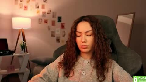 Lilly online show from November 7, 2025, 11:32 am