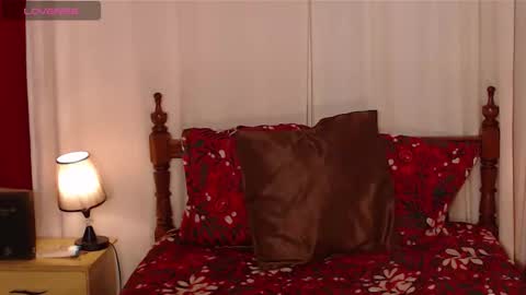 Brandy online show from November 19, 2025, 8:42 pm