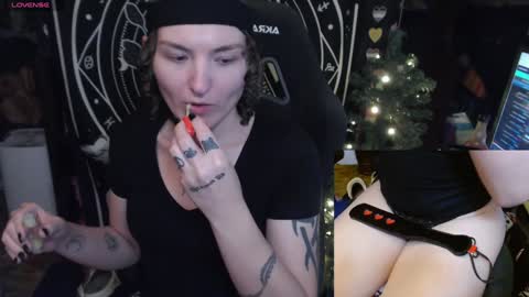 BrandiWRLD999 online show from January 15, 2025, 11:08 pm