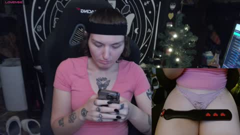 BrandiWRLD999 online show from January 18, 2025, 8:19 pm