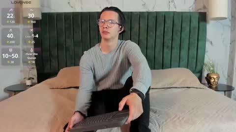 brandon_starkk online show from March 17, 2026, 11:57 am