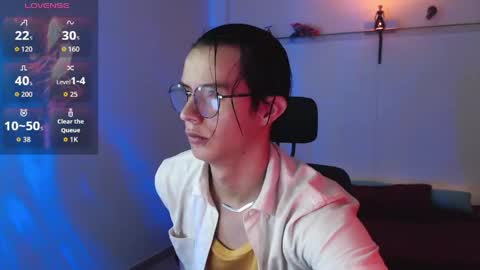 Snapshot of brandon_starkk chatting on May 1, 2026, 12:10 pm brandon_starkk online show from May 1, 2026, 12:10 pm