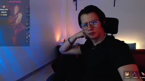 Snapshot of brandon_starkk chatting on May 7, 2026, 3:23 am brandon_starkk online show from May 7, 2026, 3:23 am
