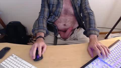 Snapshot of brandondot chatting on November 7, 2025, 8:31 pm brandondot online show from November 7, 2025, 8:31 pm