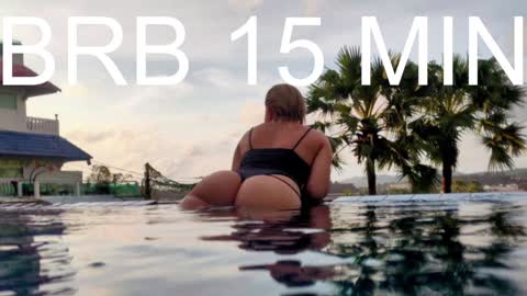 Belle  online show from December 26, 2024, 4:53 am