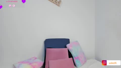 Snapshot of brandy_brow chatting on November 21, 2025, 1:04 am brandy Independent model online show from November 21, 2025, 1:04 am