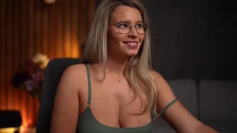 Alex online show from January 21, 2025, 5:05 am