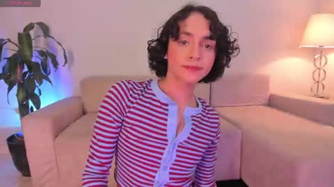 Snapshot of brann_tadzio chatting on July 6, 2026, 2:52 am online show from July 6, 2026, 2:52 am
