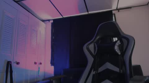 brasi_ online show from September 17, 2025, 5:47 pm