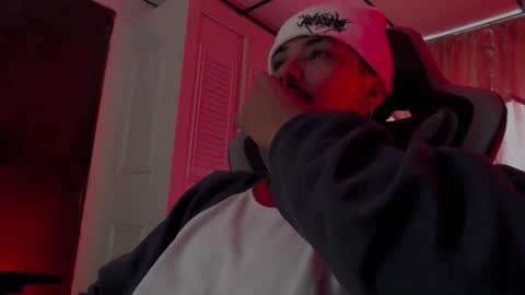 brasi_ online show from February 1, 2026, 6:39 pm