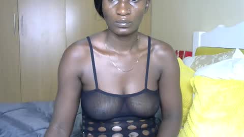 brat_bubble online show from February 16, 2025, 2:21 pm