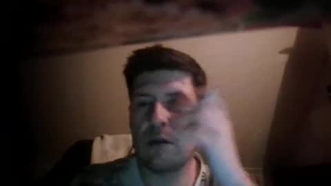 Snapshot of brate1899 chatting on November 27, 2025, 5:20 am brate1899 online show from November 27, 2025, 5:20 am