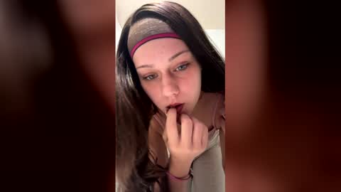 brattezz online show from April 3, 2026, 4:38 pm