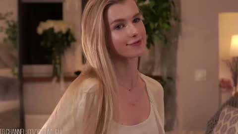 Snapshot of brave_journey chatting on September 19, 2025, 9:15 pm Eli online show from September 19, 2025, 9:15 pm