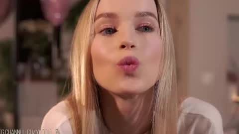 Snapshot of brave_journey chatting on October 10, 2025, 7:35 pm Eli online show from October 10, 2025, 7:35 pm