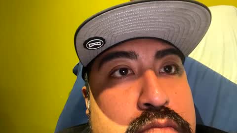 bravo323 online show from December 8, 2024, 12:40 am