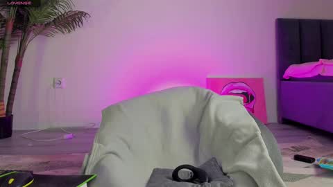 Johny Bravo online show from February 14, 2025, 6:12 am