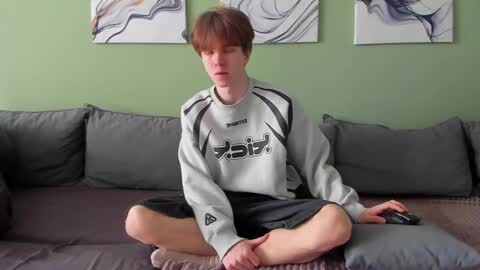 Snapshot of braxiboy chatting on March 1, 2025, 9:40 am Brax online show from March 1, 2025, 9:40 am