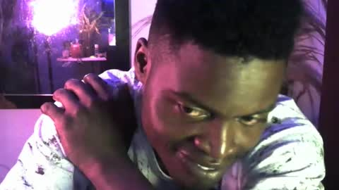 brayan1111x online show from February 15, 2026, 7:32 pm