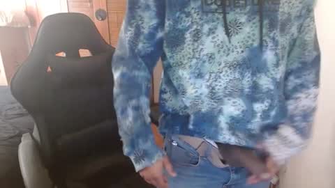 Snapshot of breadw1nnah chatting on December 31, 2024, 9:17 pm Breadw1nnah online show from December 31, 2024, 9:17 pm