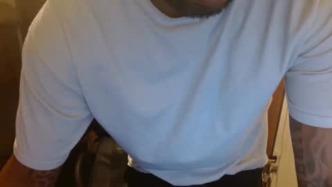 Snapshot of breadw1nnah chatting on January 16, 2025, 3:45 am Breadw1nnah online show from January 16, 2025, 3:45 am