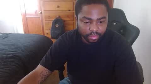 Snapshot of breadw1nnah chatting on October 30, 2025, 7:47 pm Breadw1nnah online show from October 30, 2025, 7:47 pm