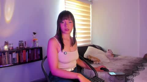 Snapshot of breakfastwithtiffanys chatting on April 28, 2026, 3:17 pm breakfastwithtiffanys online show from April 28, 2026, 3:17 pm